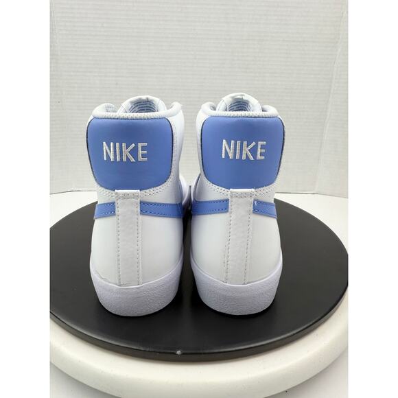 Nike Blazer Mid 77 GS Size 7Y Womens 8.5 White Blue Retro Sneakers DA4086-123 - Picture 5 of 9